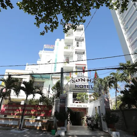 RedDoorz Son Ha Hotel